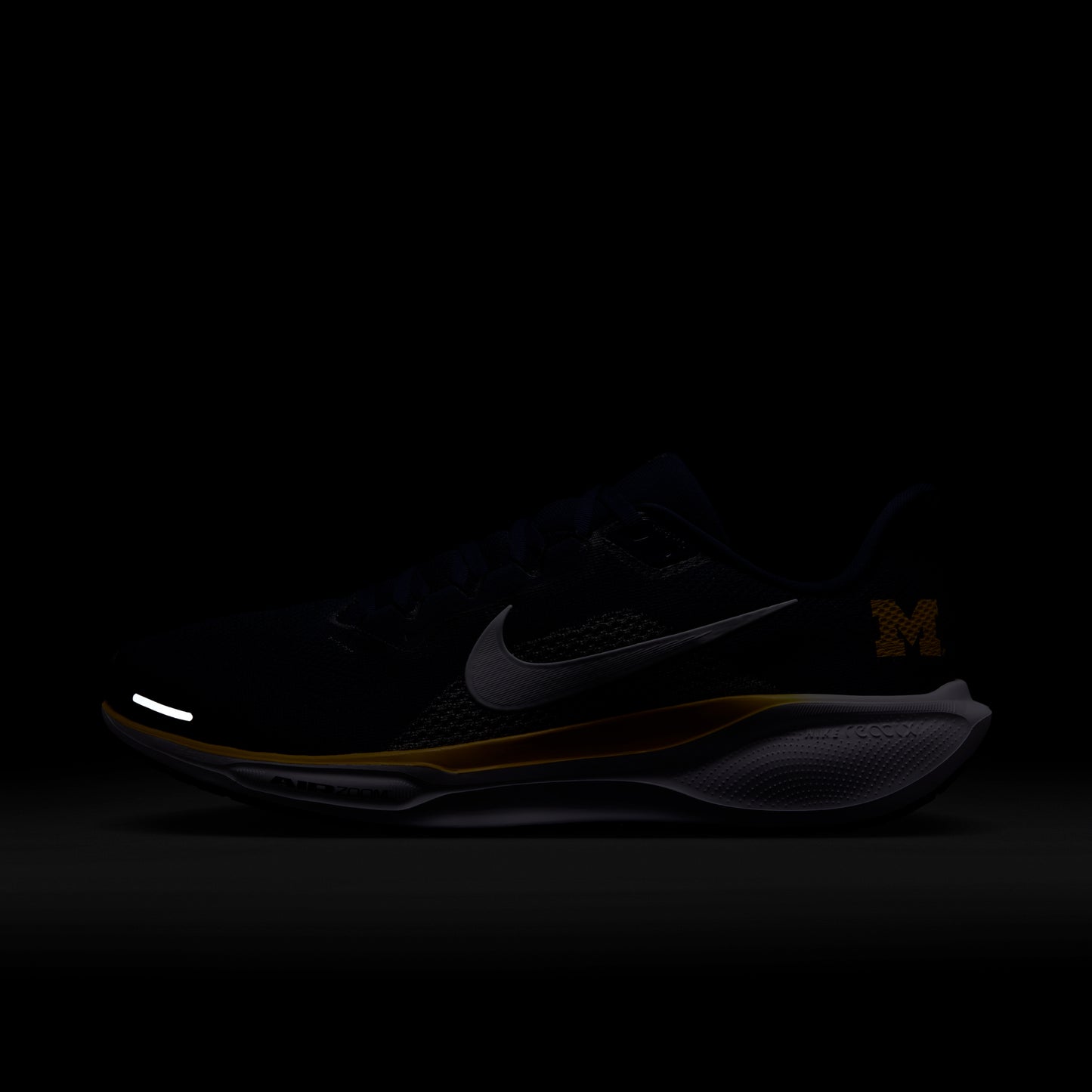 Michigan Wolverines Nike Pegasus Zoom 41 Shoes In Navy - Night View