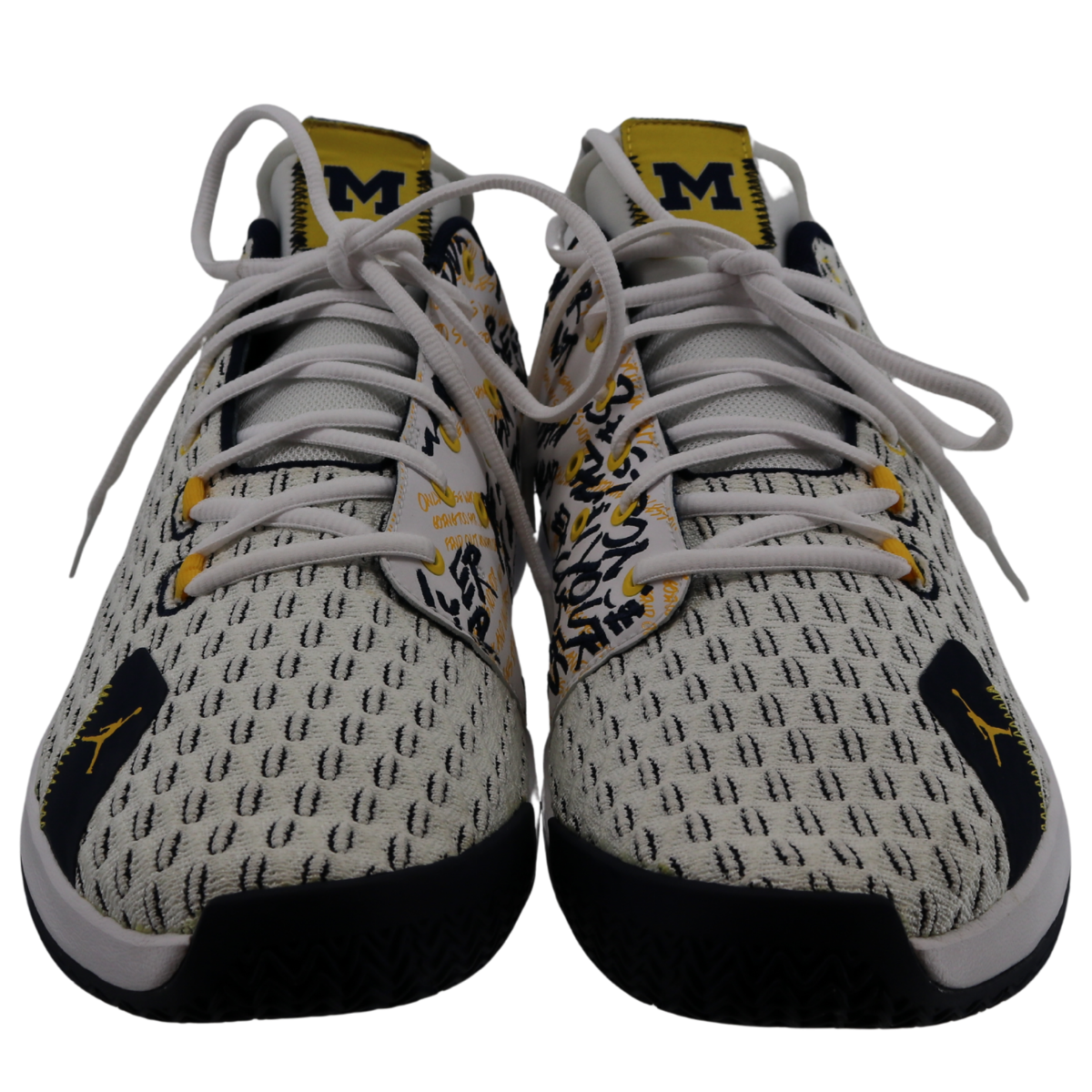 Air Jordan CP3.XII Michigan Wolverines "Road" - Front View